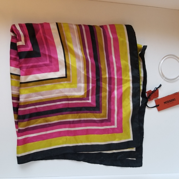 Missoni silk scarf new - Picture 3 of 5